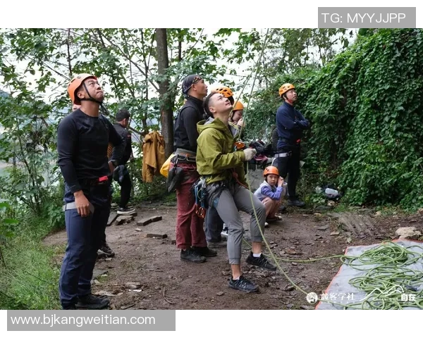 重庆攀岩队在城市马拉松中的奋进之路与突破成就全景回顾